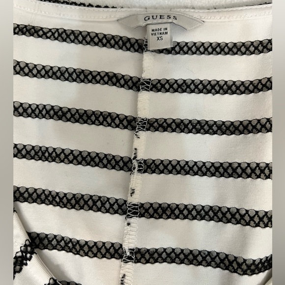 Guess Clothes Bundle - Picture 8 of 13